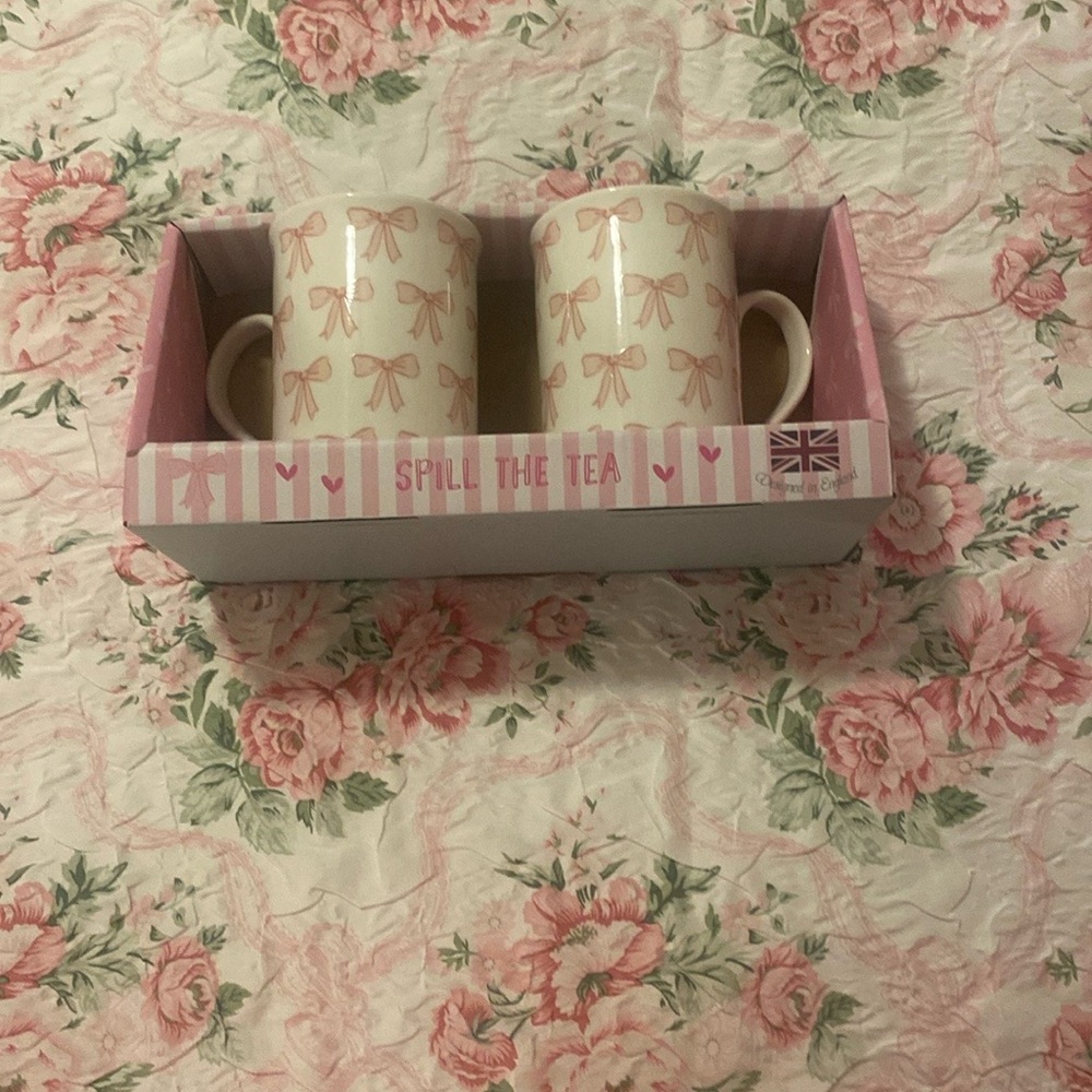 Pink and White Floral Ceramic Mug Set